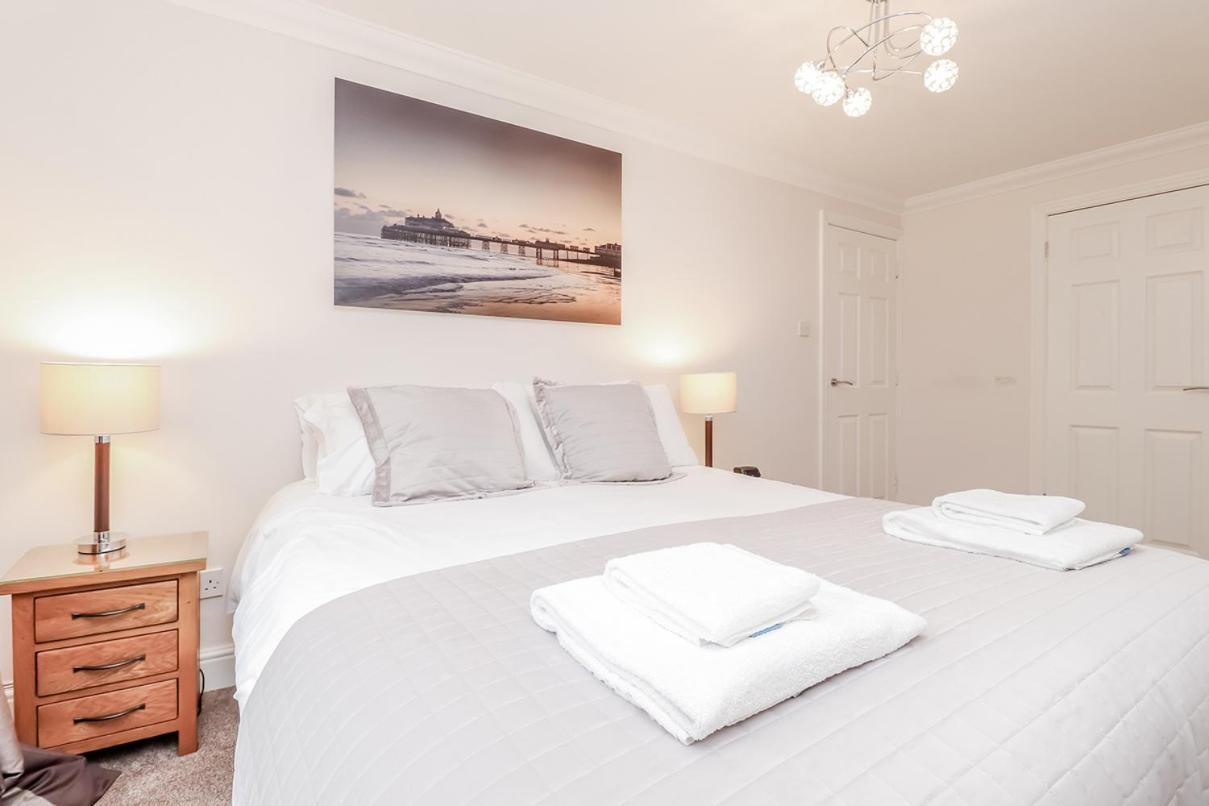 3 Queens Gardens Sea View Apartment Истбурн Экстерьер фото